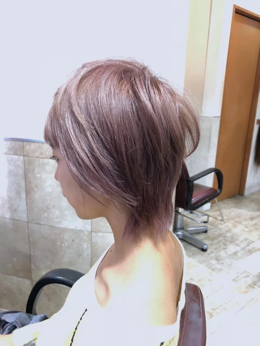 ミディアム カラー ブリーチ ケアブリーチ ラベンダーカラー ラベンダーピンク ピンクカラー 100%髪質改善特化 TRUNSのヘアスタイル