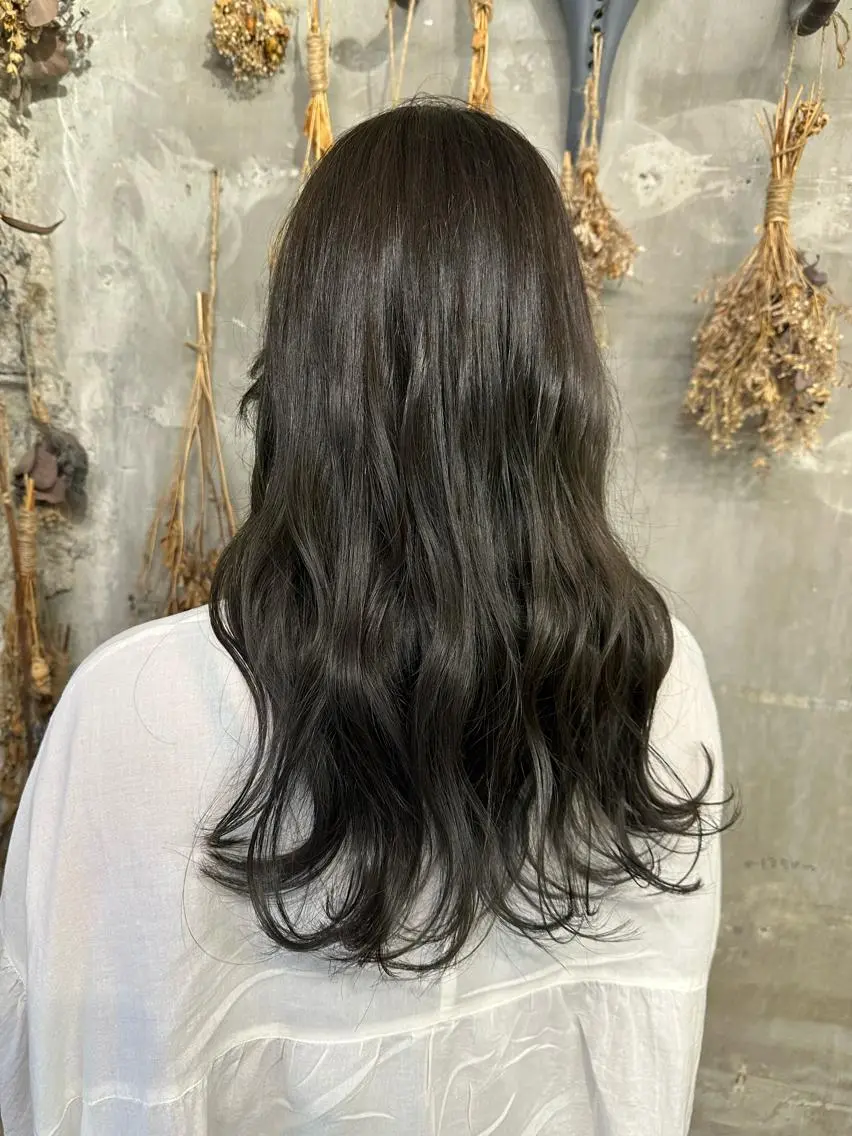 ロング カラー ヘアカラー 竹内 麻乃のヘアスタイル