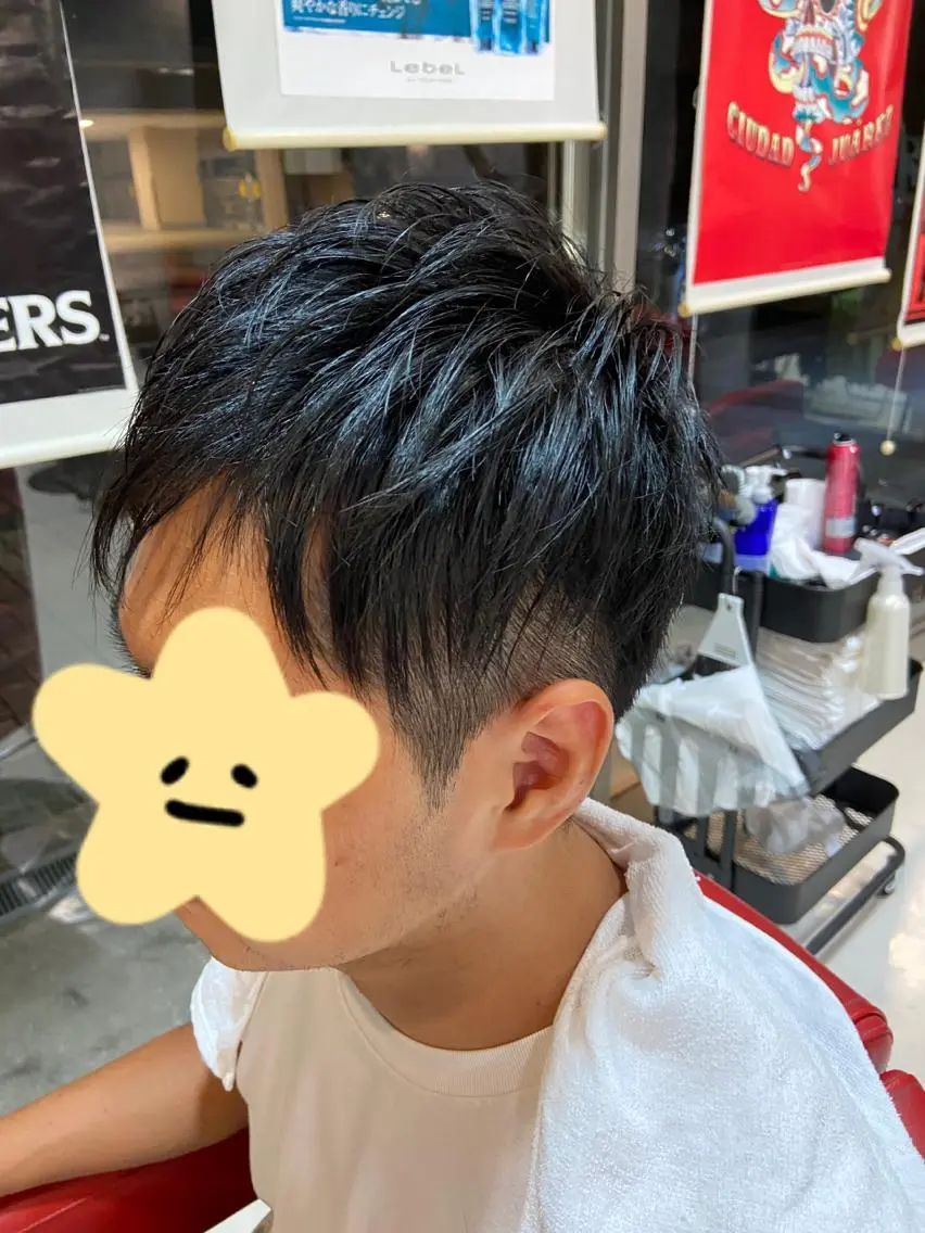ショート メンズ ツーブロック ショートヘア カット 岡 且也のヘアスタイル