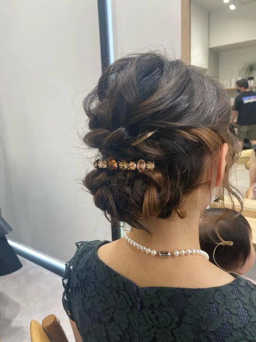 ヘアアレンジ ヘアセット 似合う髪型が 分からない方へのヘアスタイル