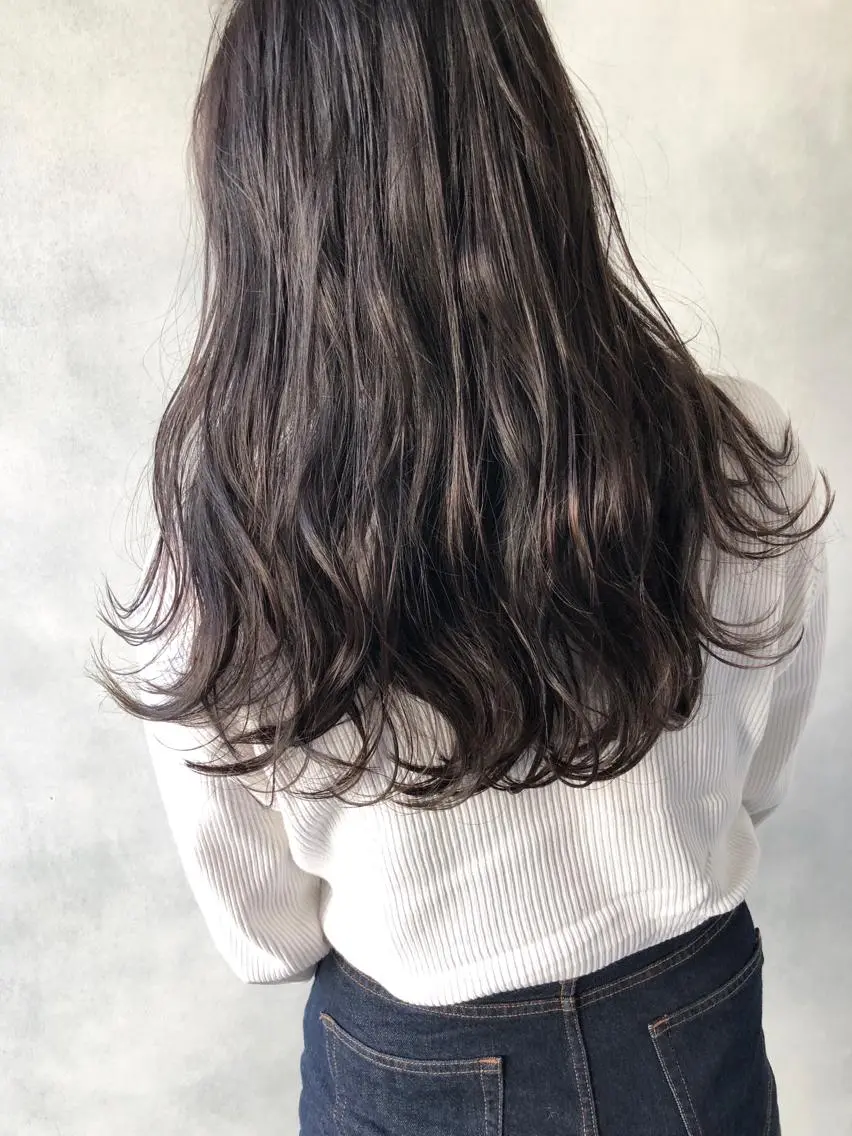 ロング ハイライト 小澤大輔 YOLO hairのヘアスタイル
