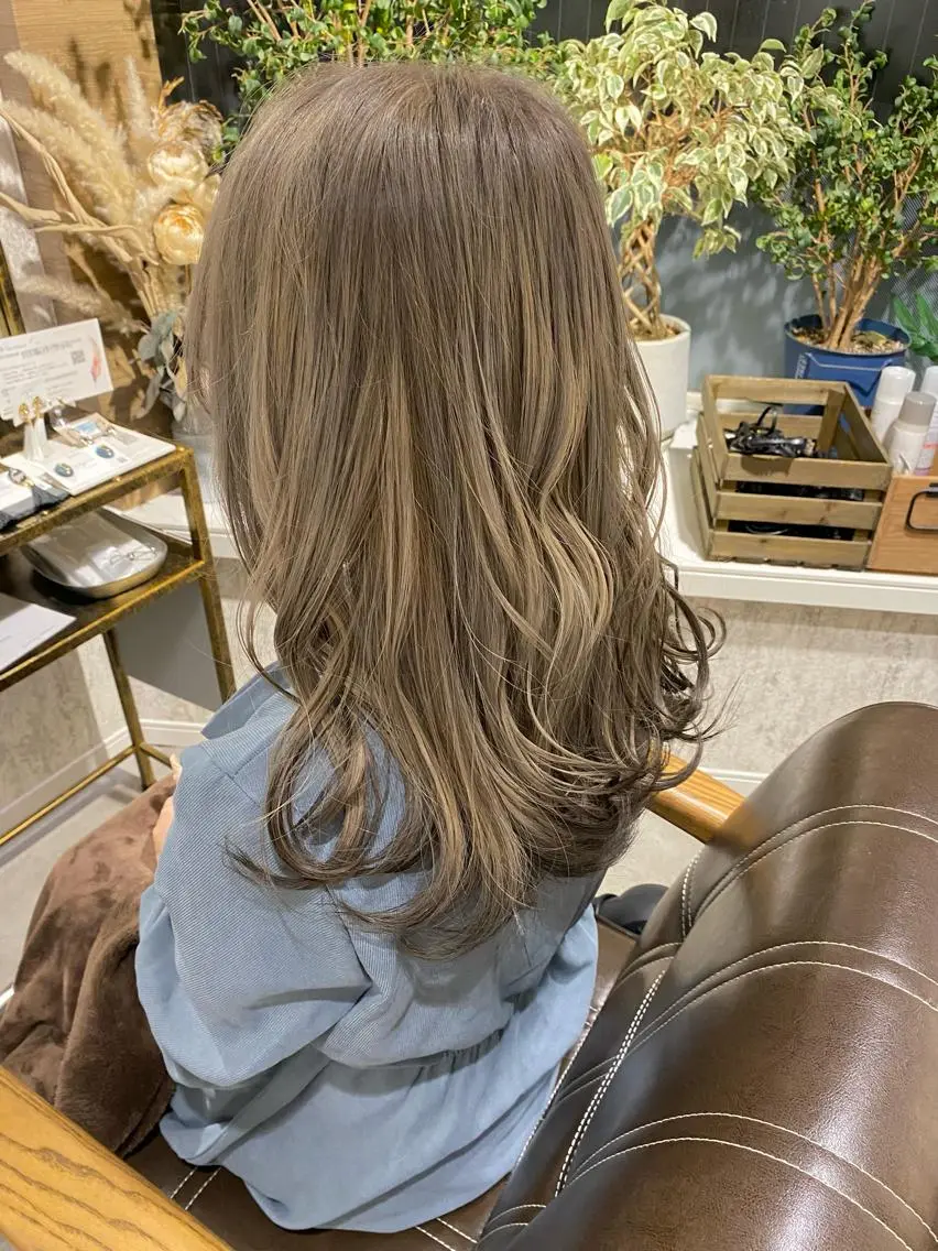 ロング ヘアカラー トリートメント 白木 遥太のヘアスタイル