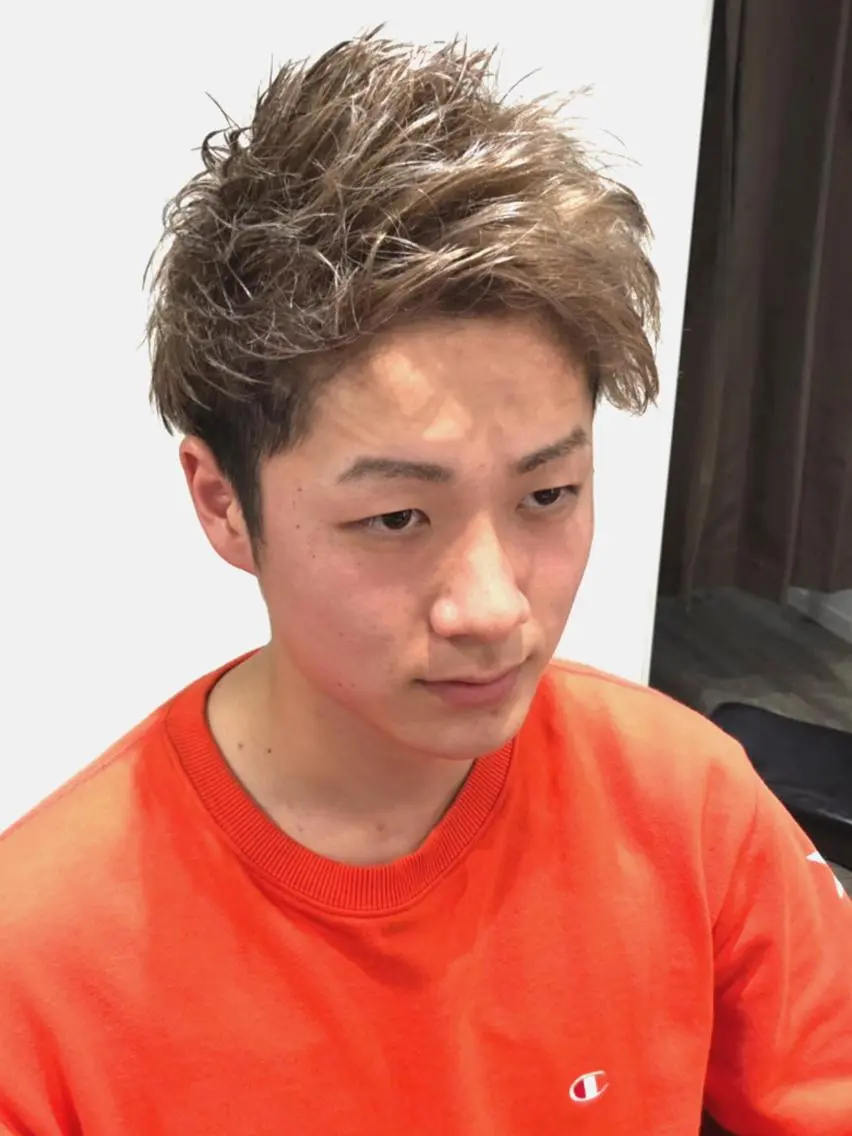 ショート カラー メンズ メンズブリーチ メンズショート ブリーチ ダブルカラー ショートヘア メンズヘア特化 崎田 成人のヘアスタイル