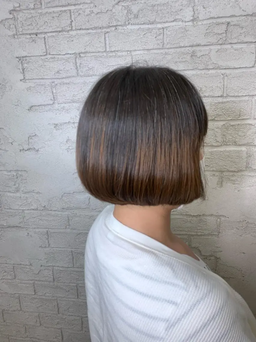 ミディアム ボブ ブリーチ特化 ハイトーンRYOYAのヘアスタイル