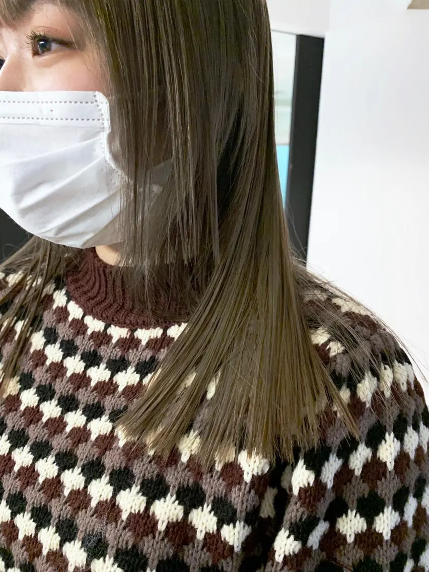 ミディアム カラー カット ヘアカラー トリートメント よしだ とおいのヘアスタイル