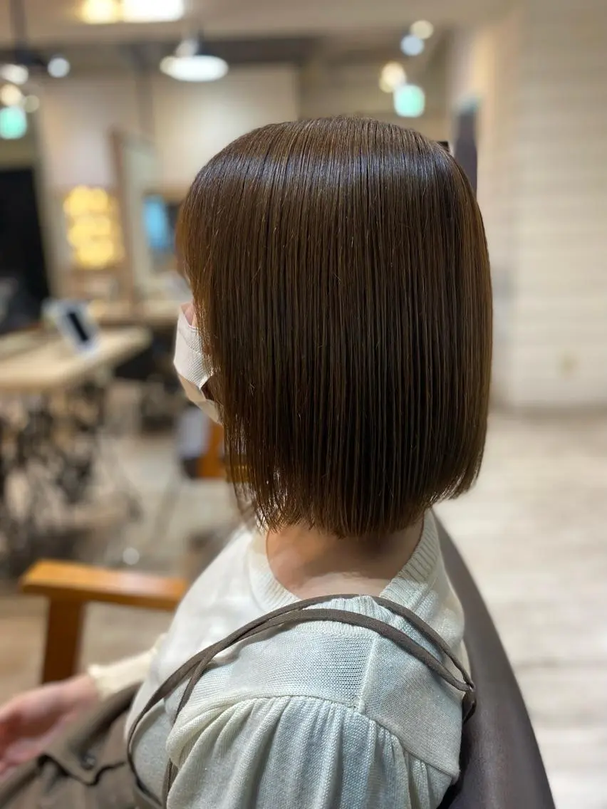 ミディアム カラー カット ヘアカラー トリートメント ヨシダ フミノリのヘアスタイル