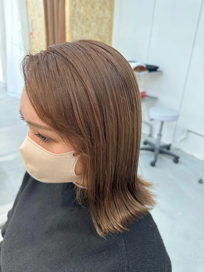ミディアム カラー ヘアカラー 松本 莉央のヘアスタイル