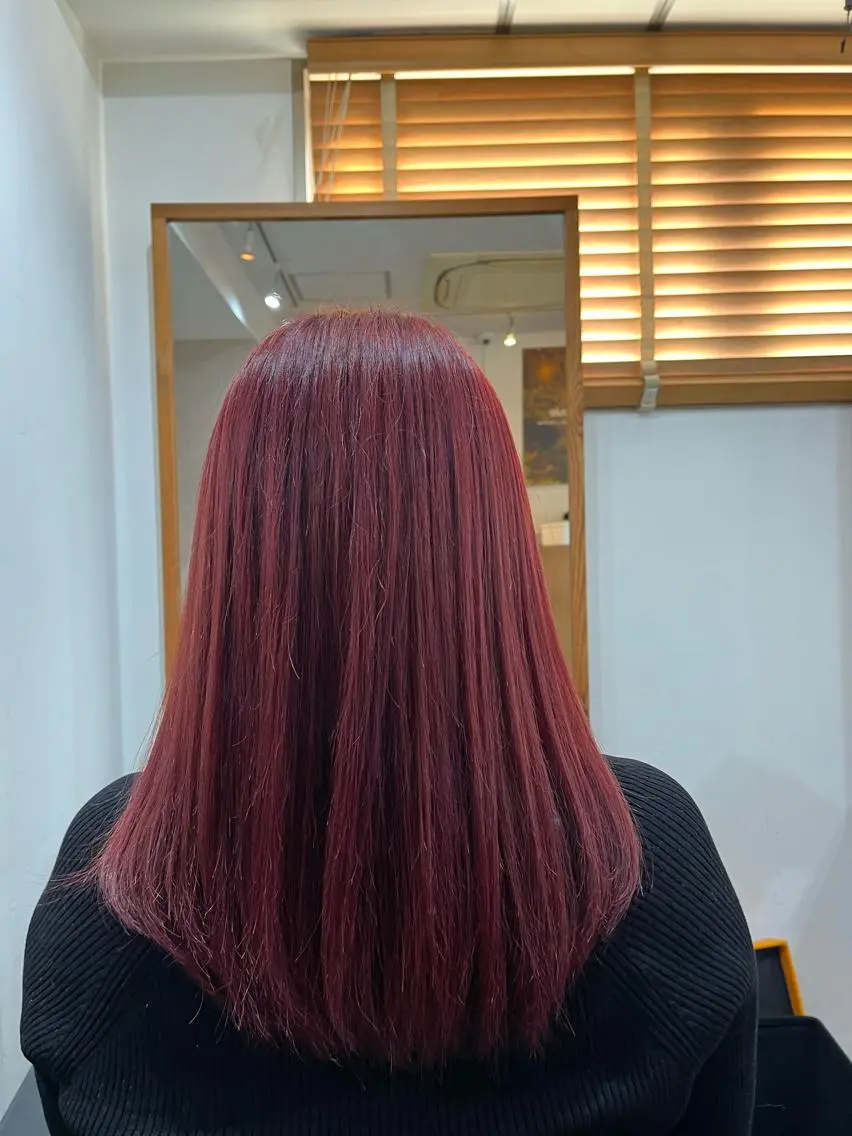 セミロング ✨🎨ブリーチなし 透明感カラー✨美友のヘアスタイル