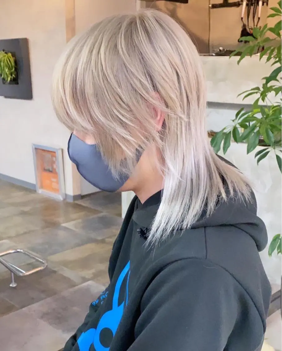 ミディアム カラー 藤田 清志のヘアスタイル
