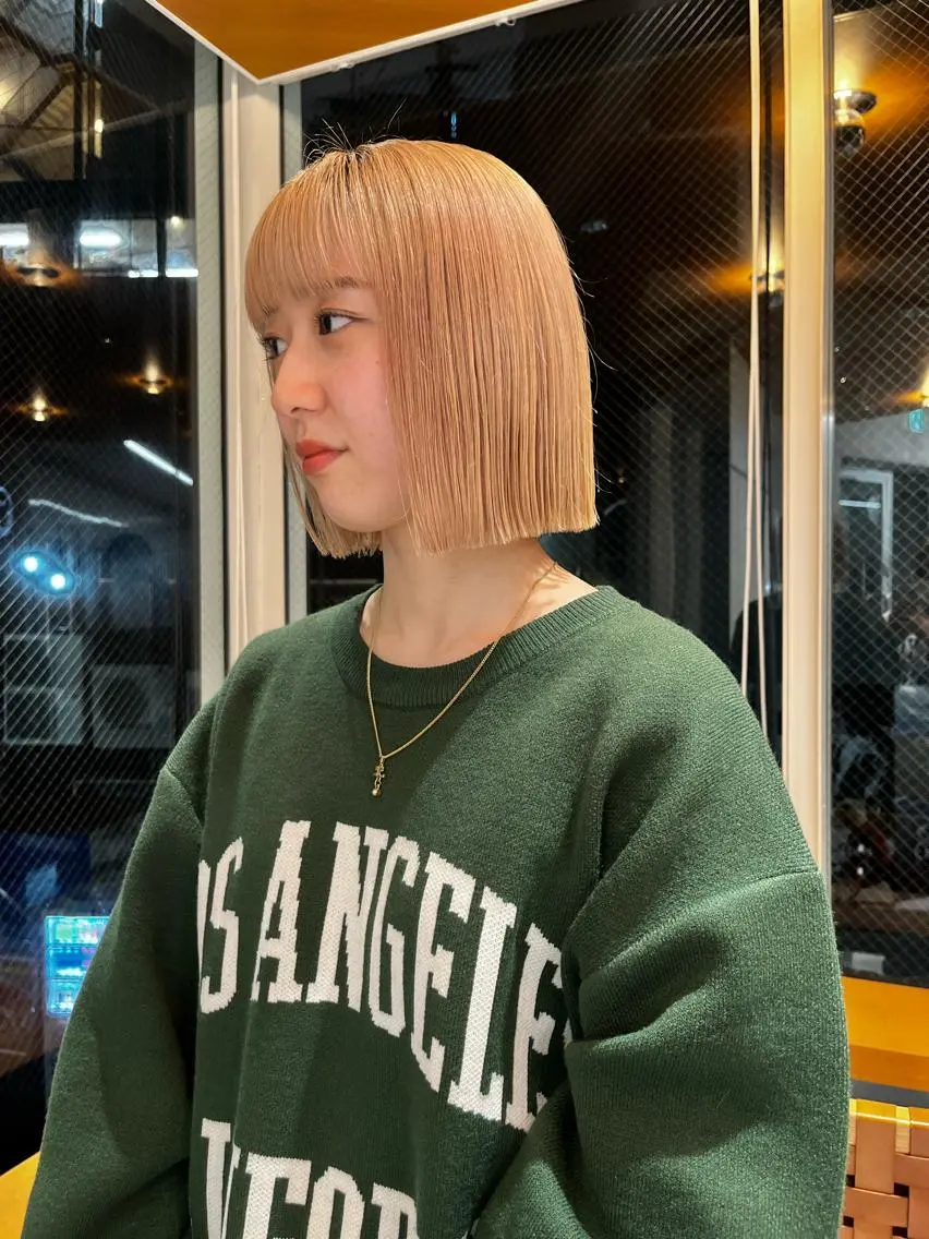 ミディアム 縮毛矯正ボブ&顔まわ レイヤー♡TOMOEのヘアスタイル