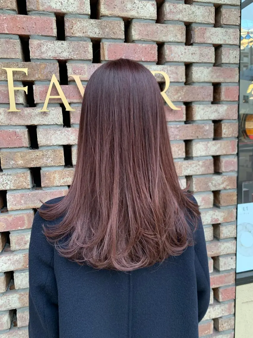 セミロング カラー カット ヘアカラー トリートメント FAVOR Emiのヘアスタイル