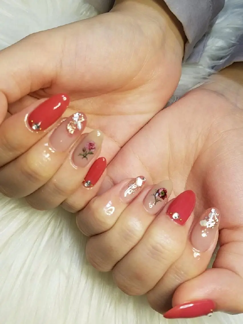 ネイル ハンドネイル 齋藤 あゆみのネイルデザイン