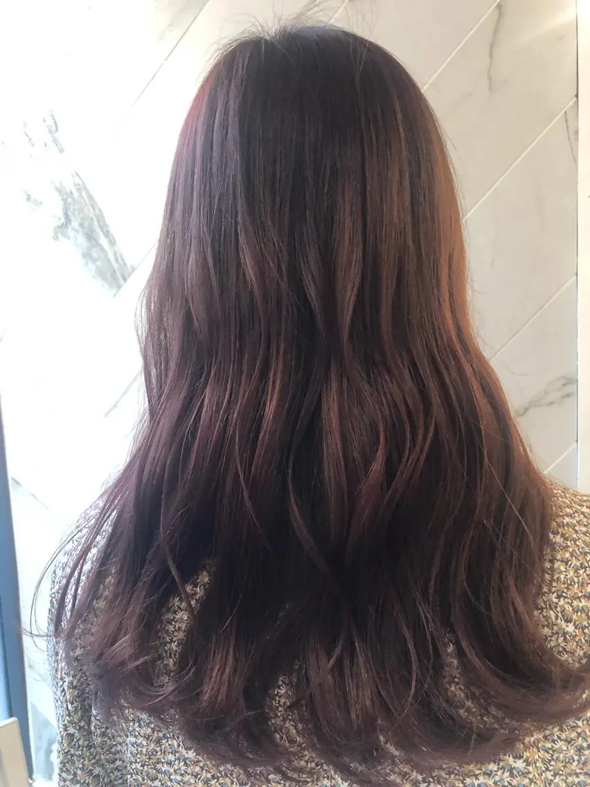 ロング カラー ブラウンカラー ピンクカラー ピンクブラウン 藤田 歩美のヘアスタイル