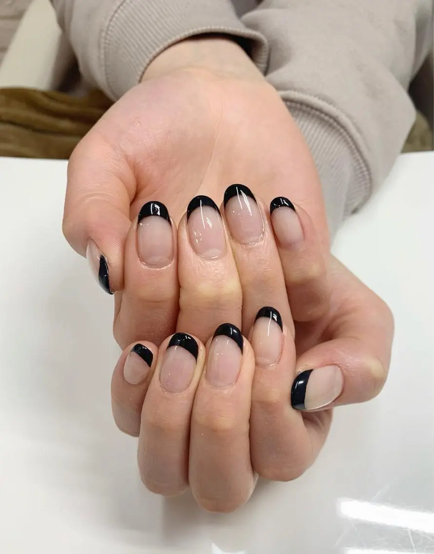 ネイル ハンドネイル nailist🍒 ヤマザキのネイルデザイン