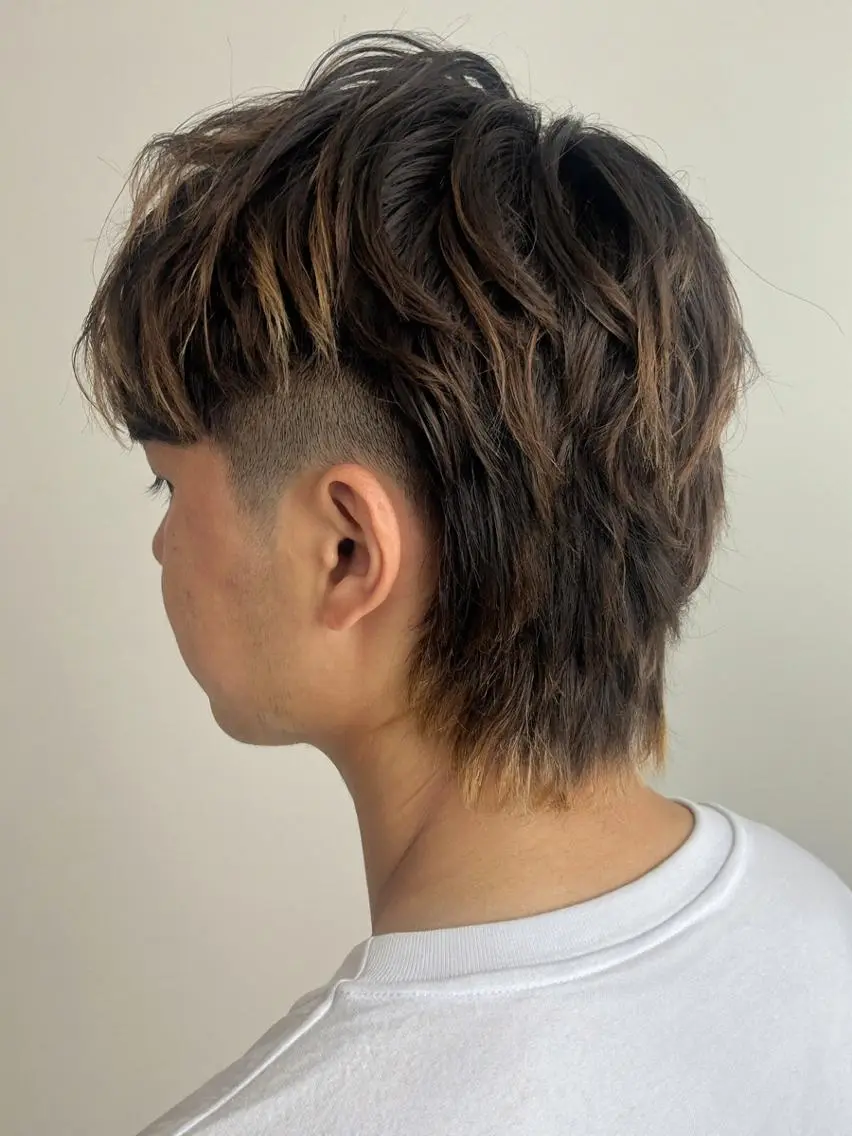 メンズ パーマ ブラウン艶カラー / mizuki🎀のヘアスタイル