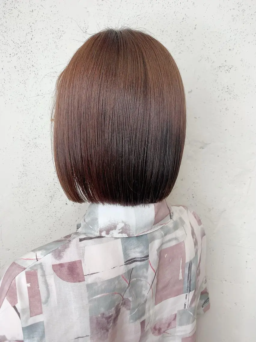 ショート カラー 透明感ハイトーン🦄 キラ🌈のヘアスタイル