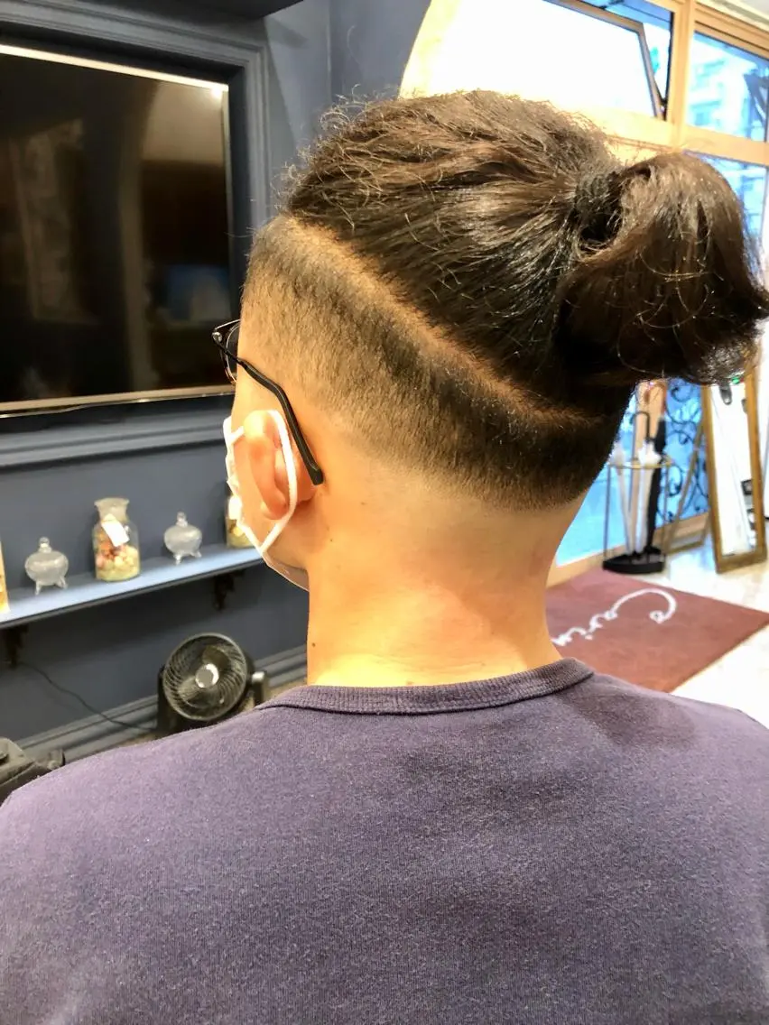 ショート メンズ マンバンヘア 鷺沼駅徒歩1分 キシタクのヘアスタイル