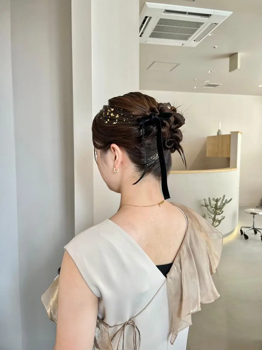 ヘアアレンジ ボブ 結婚式お呼ばれヘア セット🌼Tommyのヘアスタイル