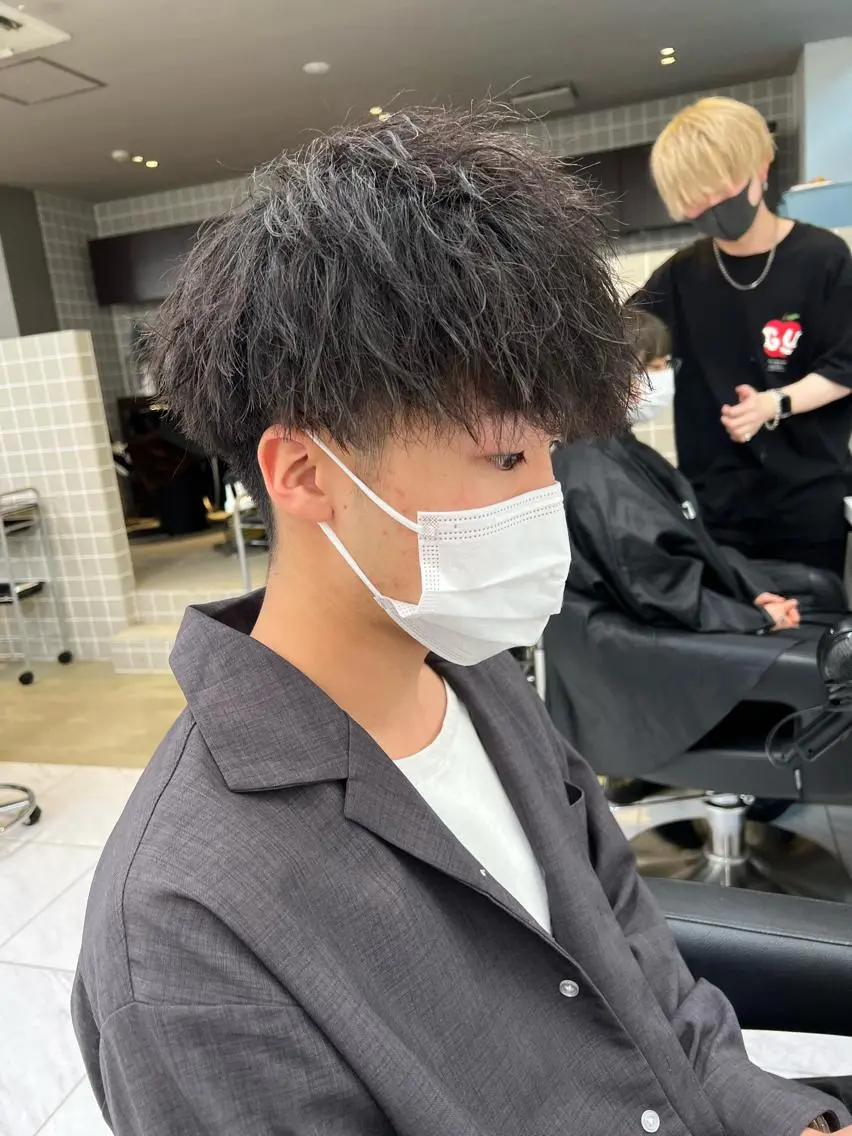 ショート カラー パーマ メンズ メンズ韓国風 マッシュウルフ マッシュ メンズパーマ ツーブロック メンズパーマ特化 TAIGAのヘアスタイル
