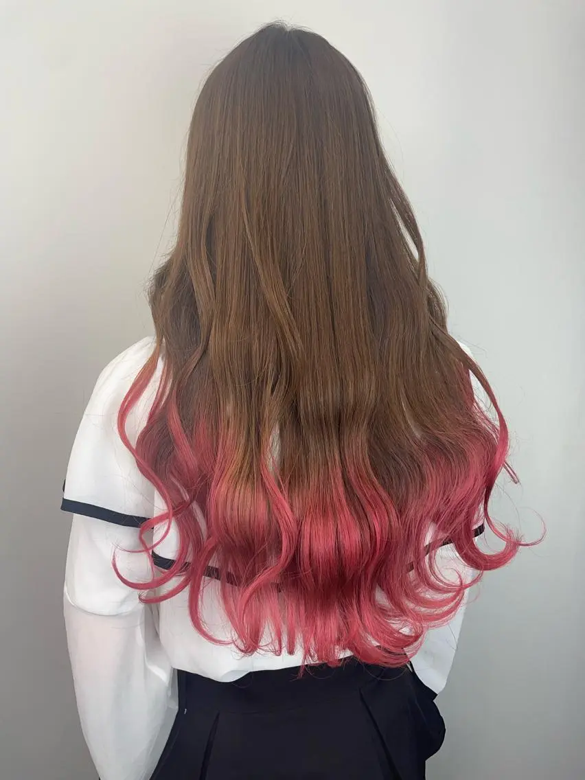 ロング カラー グラデーションカラー ヘアカラー トリートメント 【KIRA 代表】 TATSUYAのヘアスタイル
