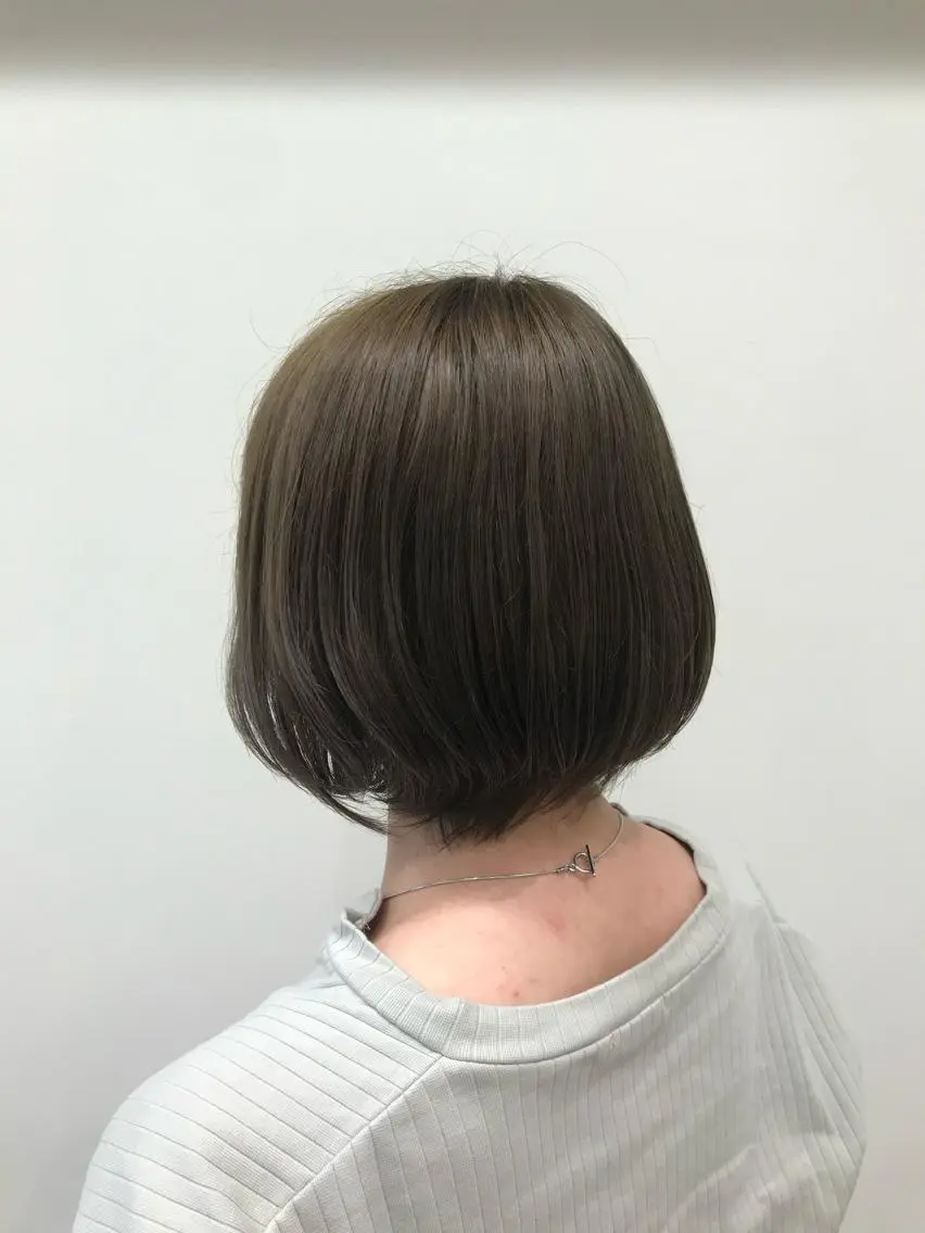 ショート カラー ベージュカラー オリーブベージュ 茅ヶ崎パーマ特化/ スパイラル/ハルキのヘアスタイル
