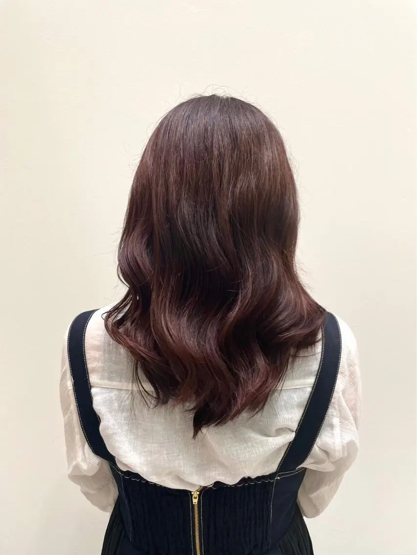 カラー 河野いずみ レイヤー/ボブ 🤍のヘアスタイル