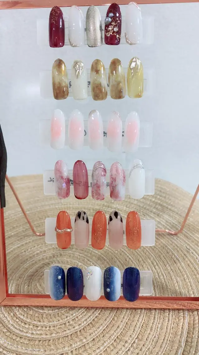 ネイル チークネイル ピンク salon de iriseのマツエク・マツパデザイン