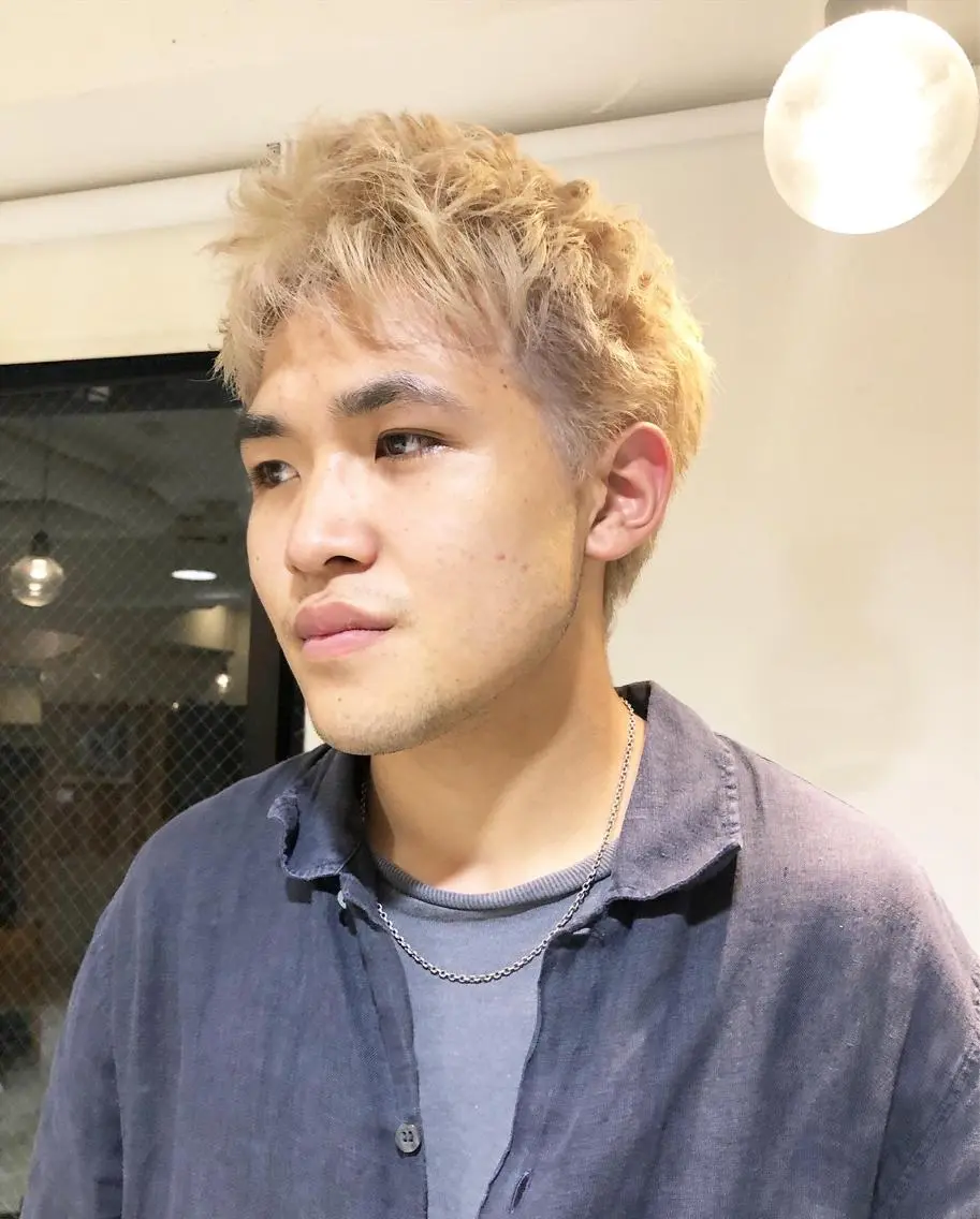 カラー ヘアアレンジ メンズ メンズブリーチ ベージュカラー ブリーチ カット ヘアカラー トリートメント ヘアセット メンズ特化✂️栗原 侑也のヘアスタイル