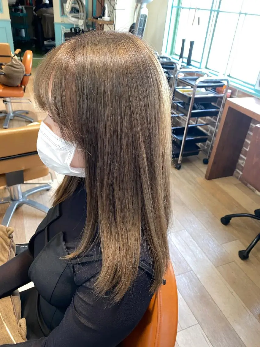 セミロング カット ヘアカラー 美髪改善・レイヤー tadasuke⭐️のヘアスタイル