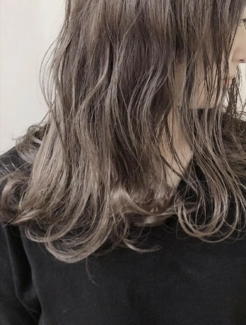 カラー 齋藤 大貴のヘアスタイル