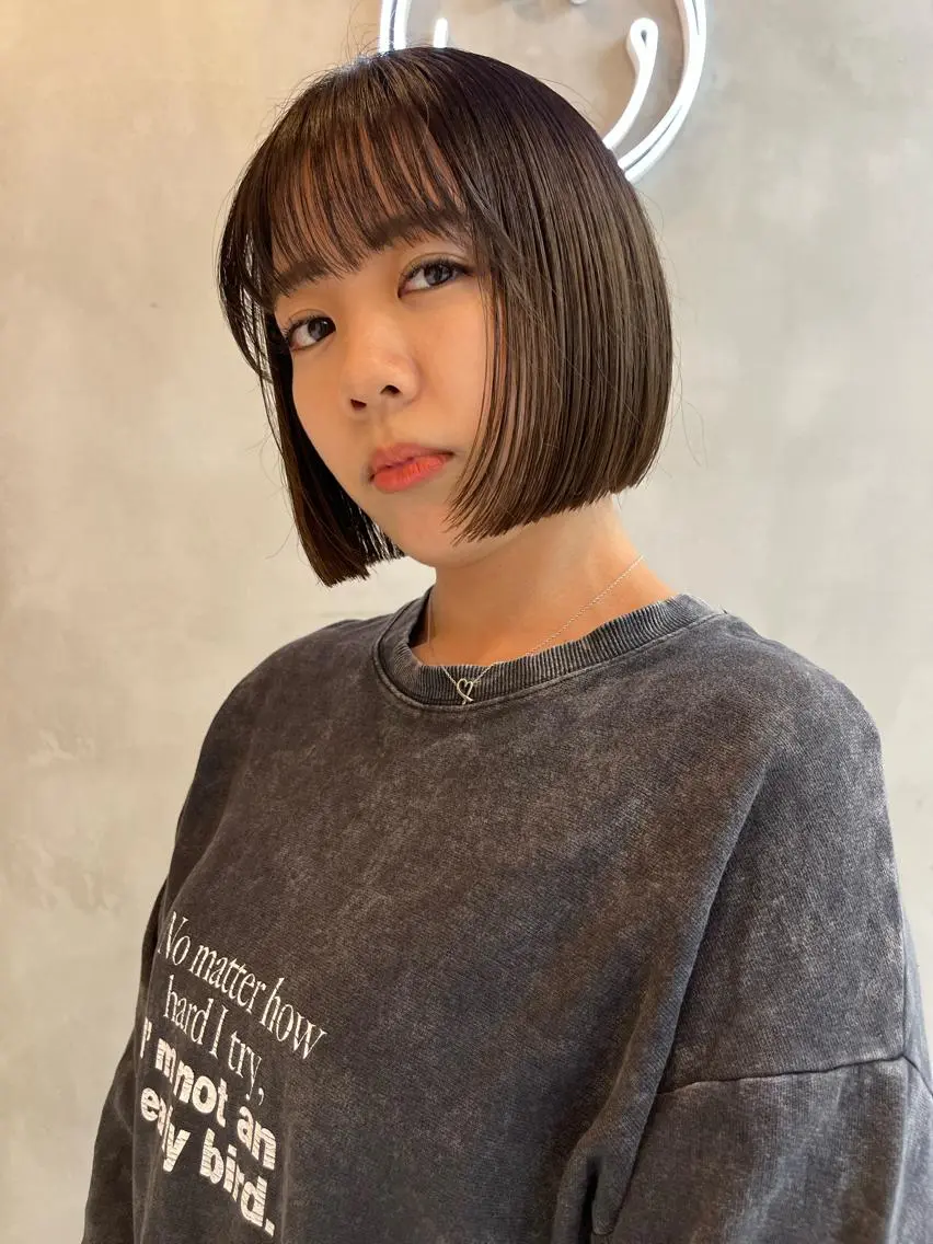 ミディアム 縮毛矯正ボブ&顔まわ レイヤー♡TOMOEのヘアスタイル