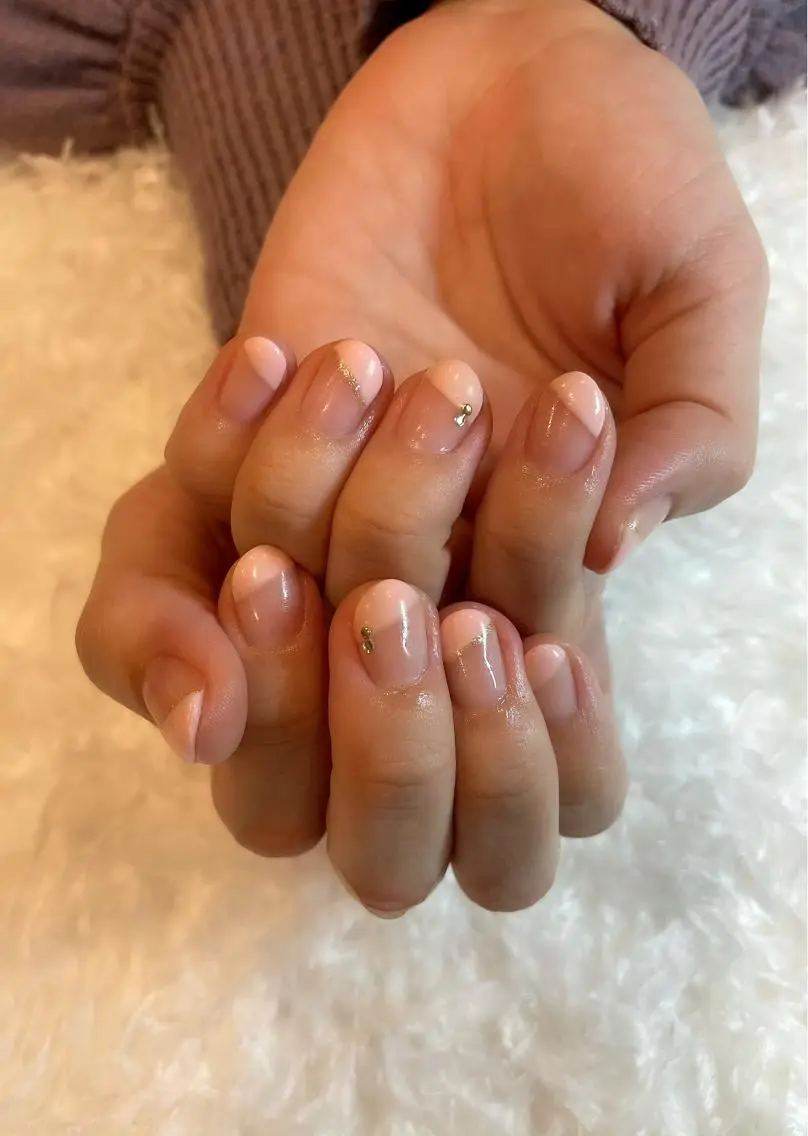 ネイル フレンチネイル ゴールド ピンク ささき れいなのネイルデザイン