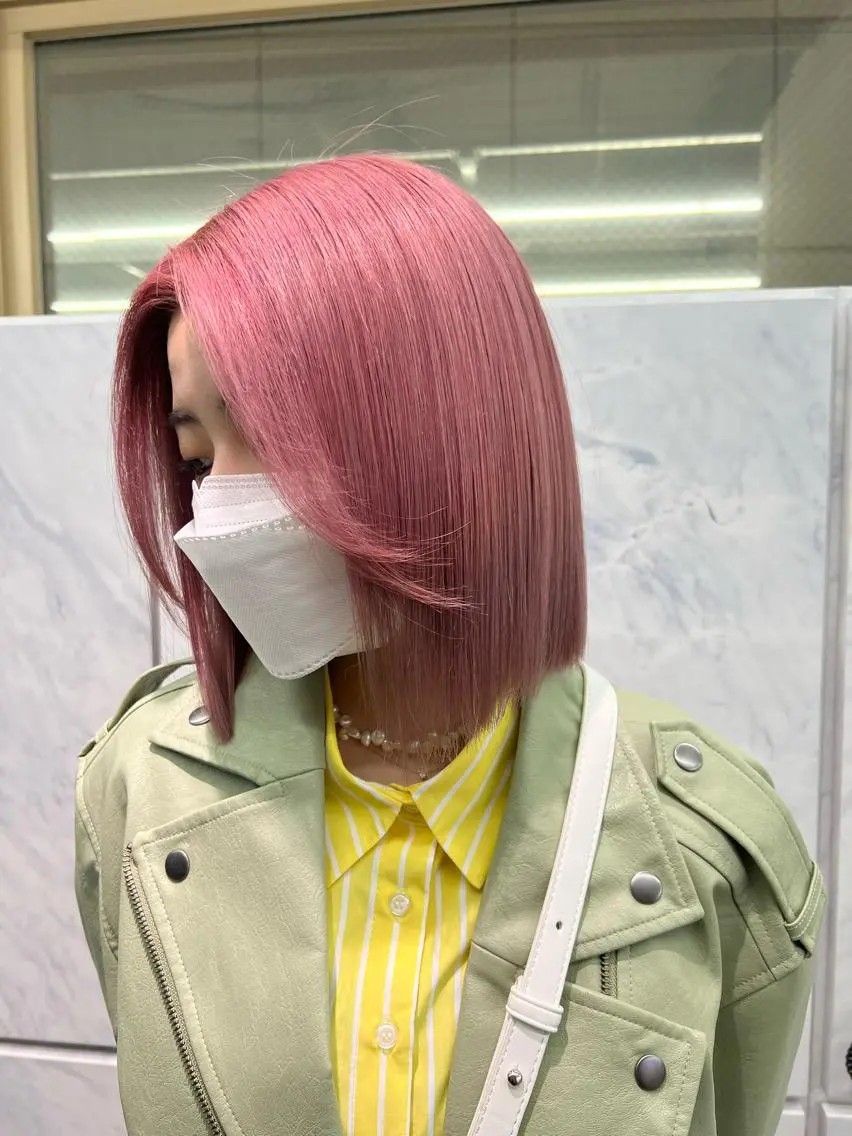 ショート ヘアカラー トリートメント ハイトーン&髪質改善 &韓国エクステ🤎のヘアスタイル