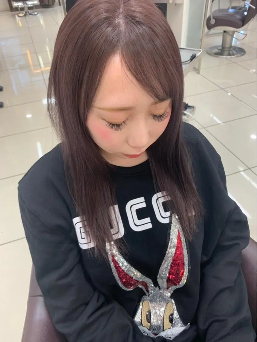 セミロング 羽エクステ🪽 🤍まき🤍のヘアスタイル