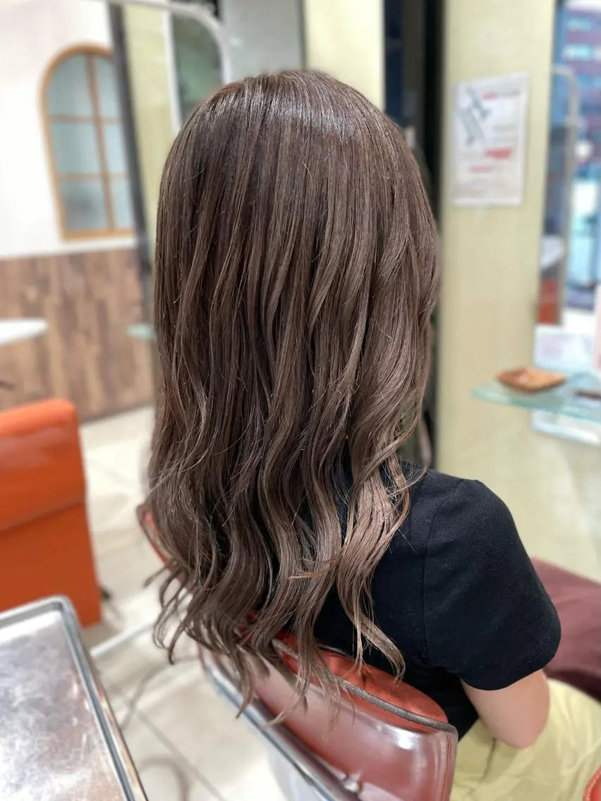 ロング カラー 井上 武輝のヘアスタイル