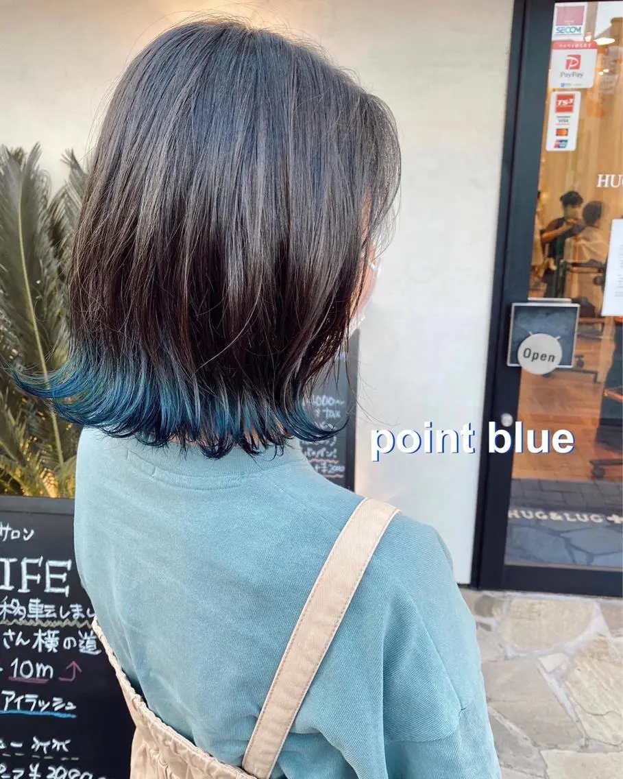 ミディアム カラー ヘアアレンジ 外ハネヘア 高橋胡桃🪽 ディレクターのヘアスタイル