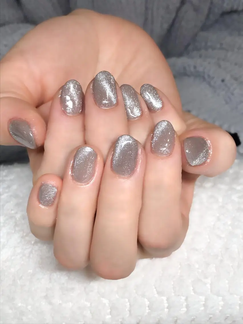 ネイル ブラウン ジェルネイル キラキラネイル マグネットネイル オフィスネイル Nyanco Nailのネイルデザイン