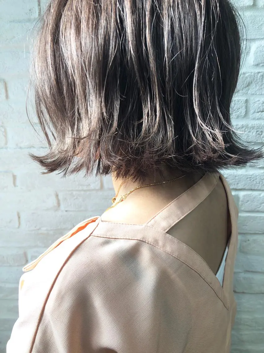 ショート カラー ヘアアレンジ アッシュ アッシュブラウン ブラウンカラー イルミナカラー ヘアカラー トリートメント 小松 郁斗のヘアスタイル