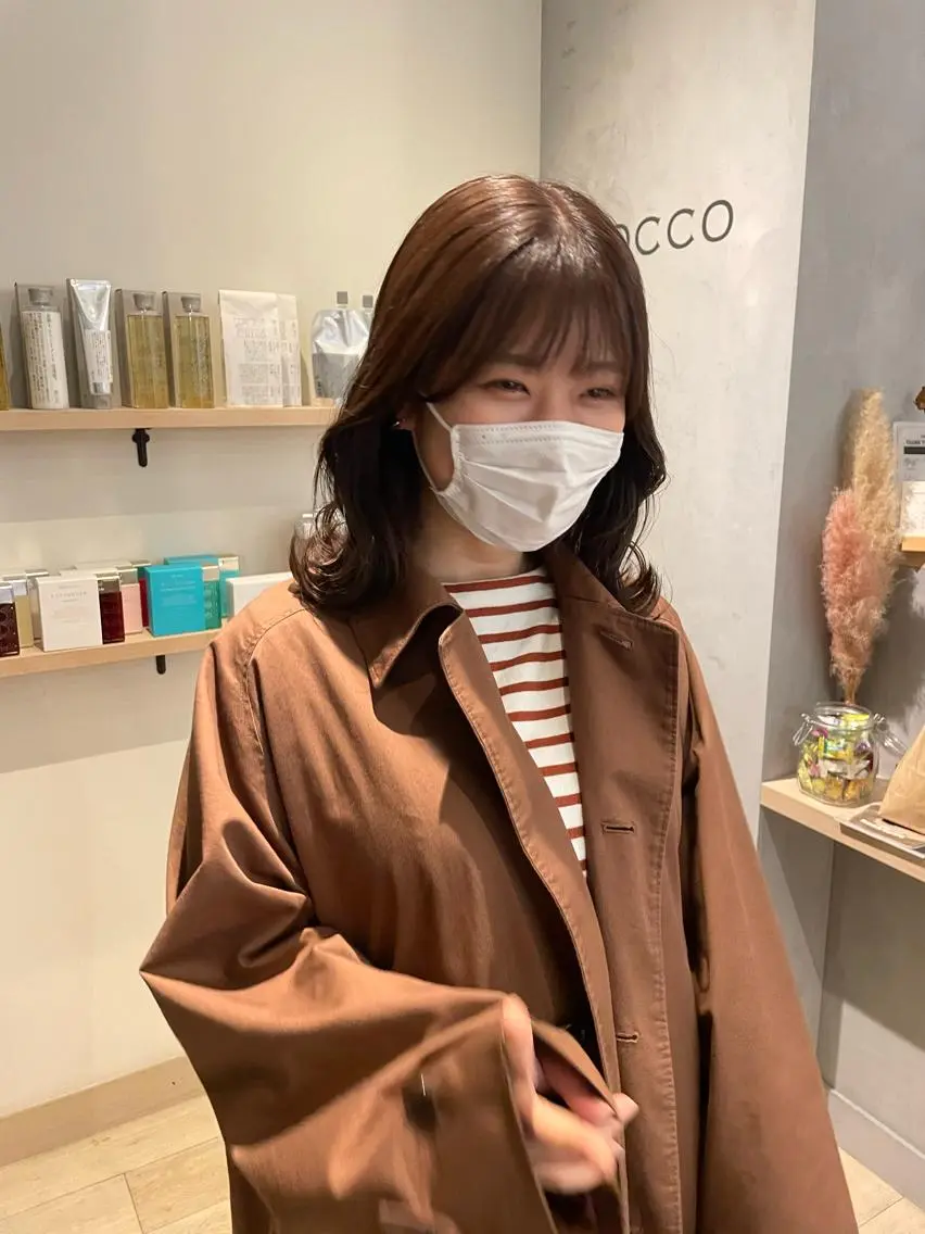ミディアム カラー ベージュカラー kanami - ROCCO -のヘアスタイル