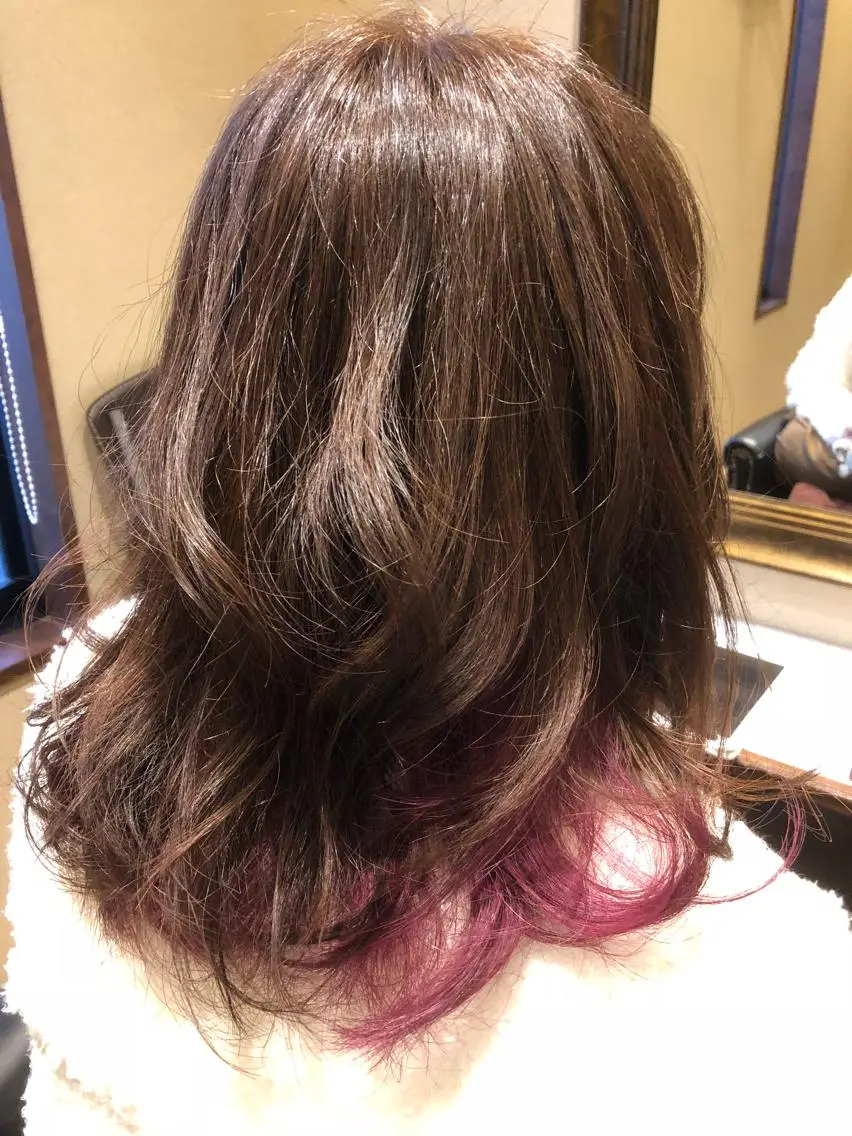 ミディアム カラー インナーカラー 高橋 瑞季のヘアスタイル