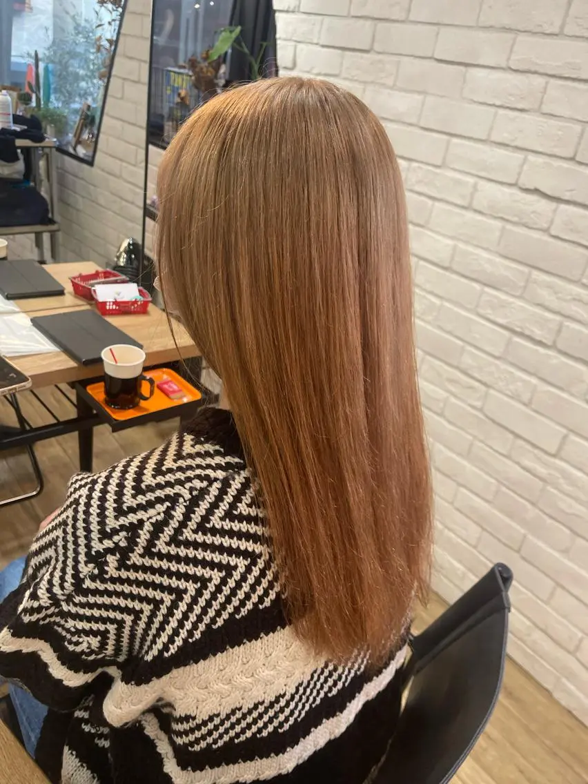 カラー 四ッ井 翔のヘアスタイル