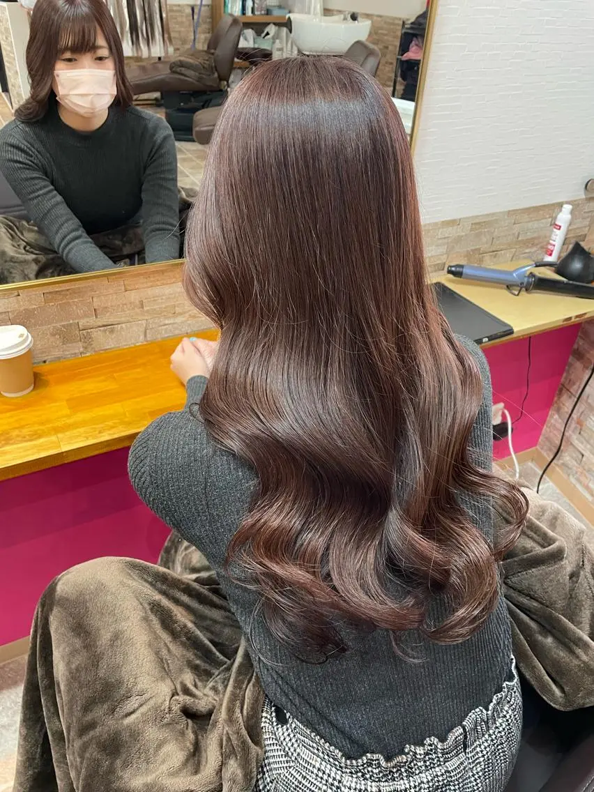ロング カラー ピンクカラー ヘアカラー YUI/ ブリーチカラー🌷のヘアスタイル