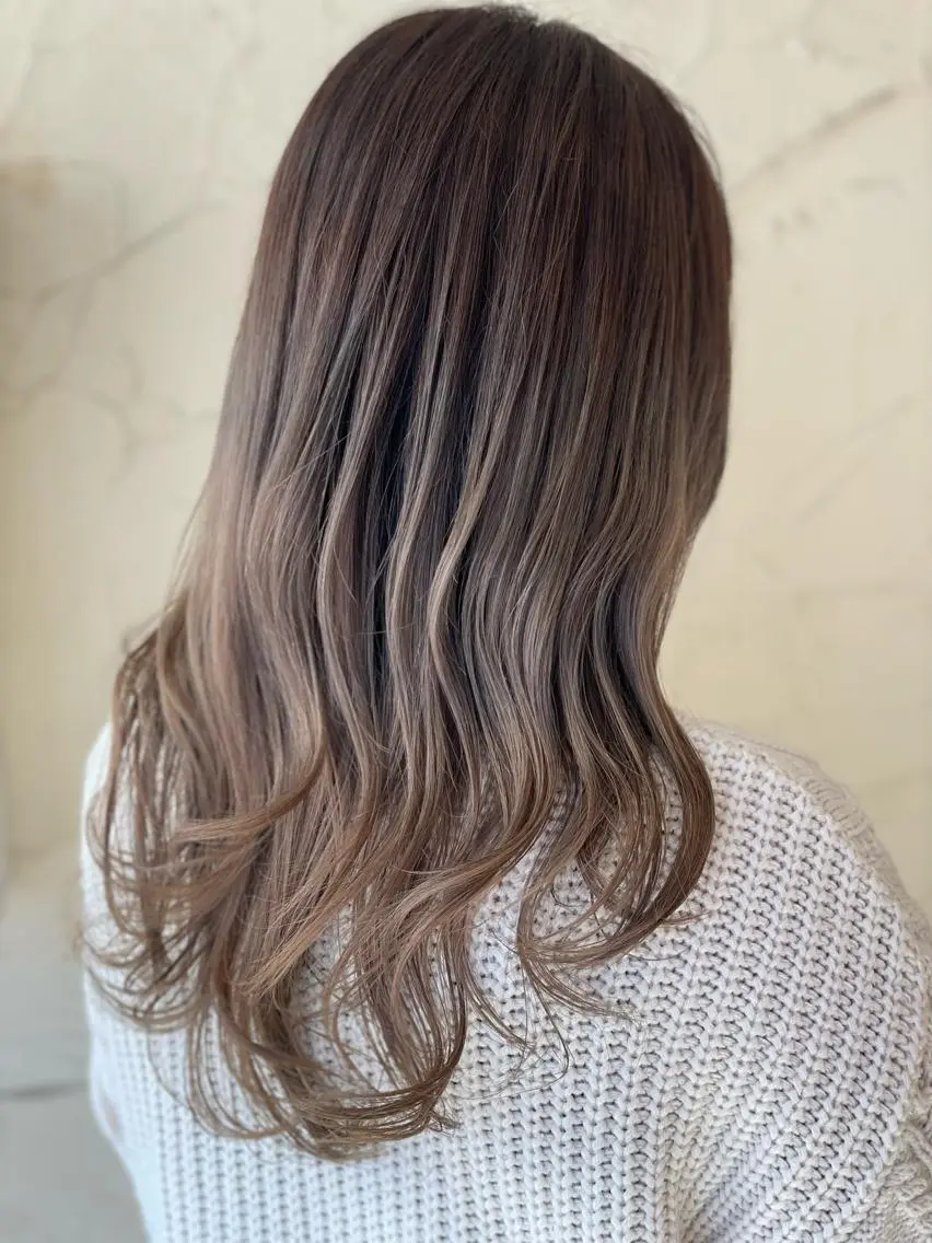 ロング カラー Ichimura yurieのヘアスタイル