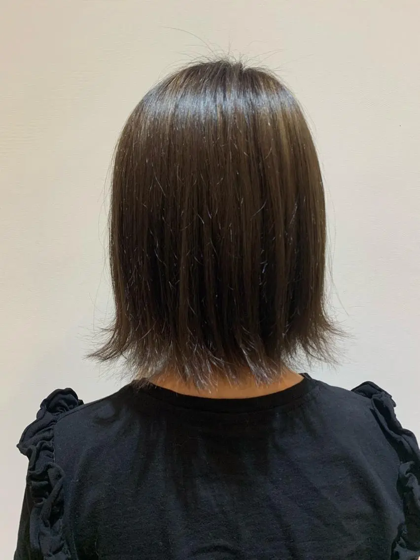 ショート カット 若狭 彩花のヘアスタイル