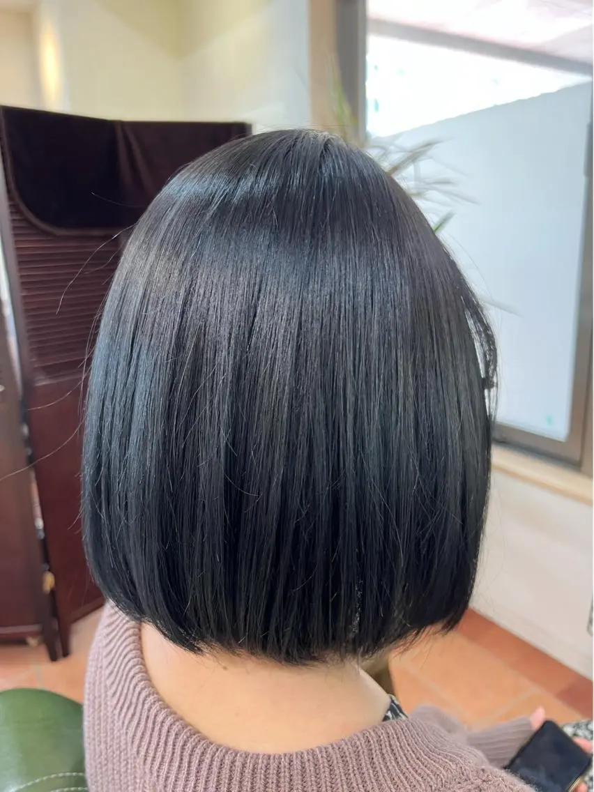 ショート カラー ヘアカラー トリートメント 石井 佑樹のヘアスタイル
