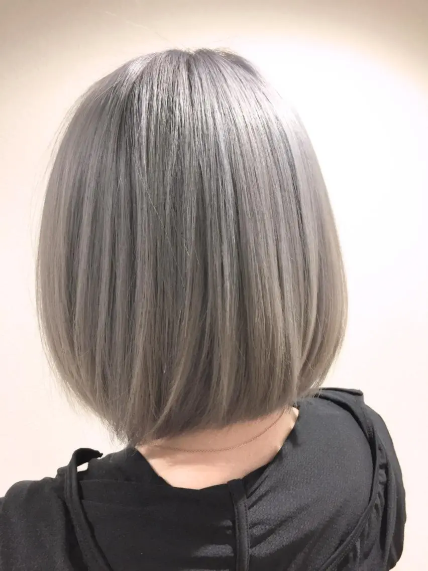 ショート Noe心斎橋 堀田 朋宏のヘアスタイル