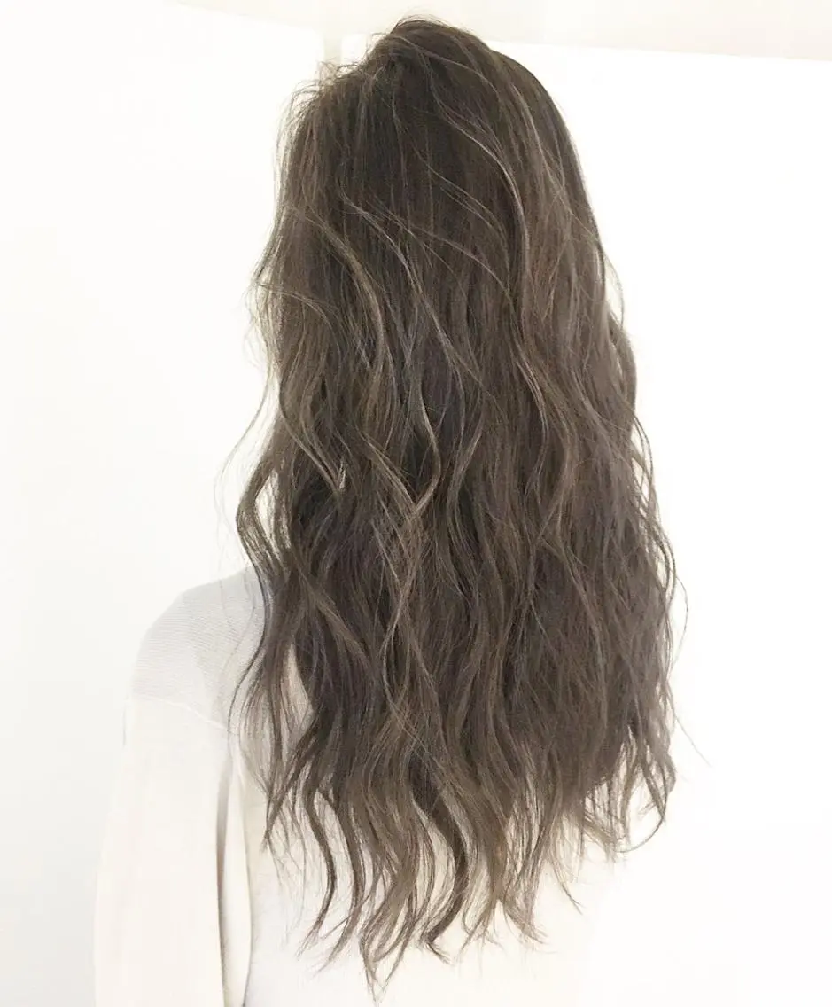 ロング ハイライト 渡辺 健太のヘアスタイル