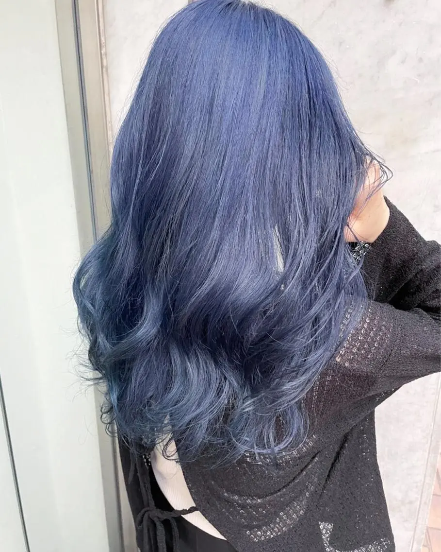 ロング カラー ブルーカラー 韓国風ヘア RU RIのヘアスタイル