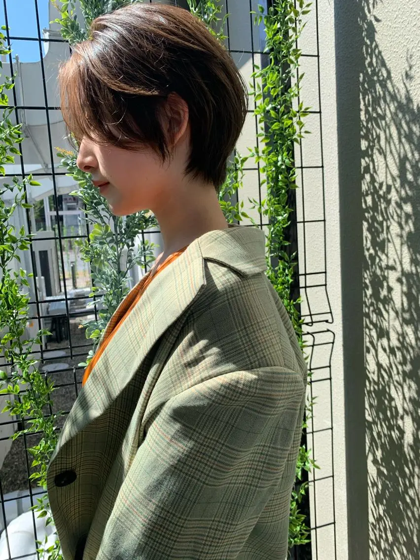 ショート カラー レイヤーカット 鈴木駿介のヘアスタイル