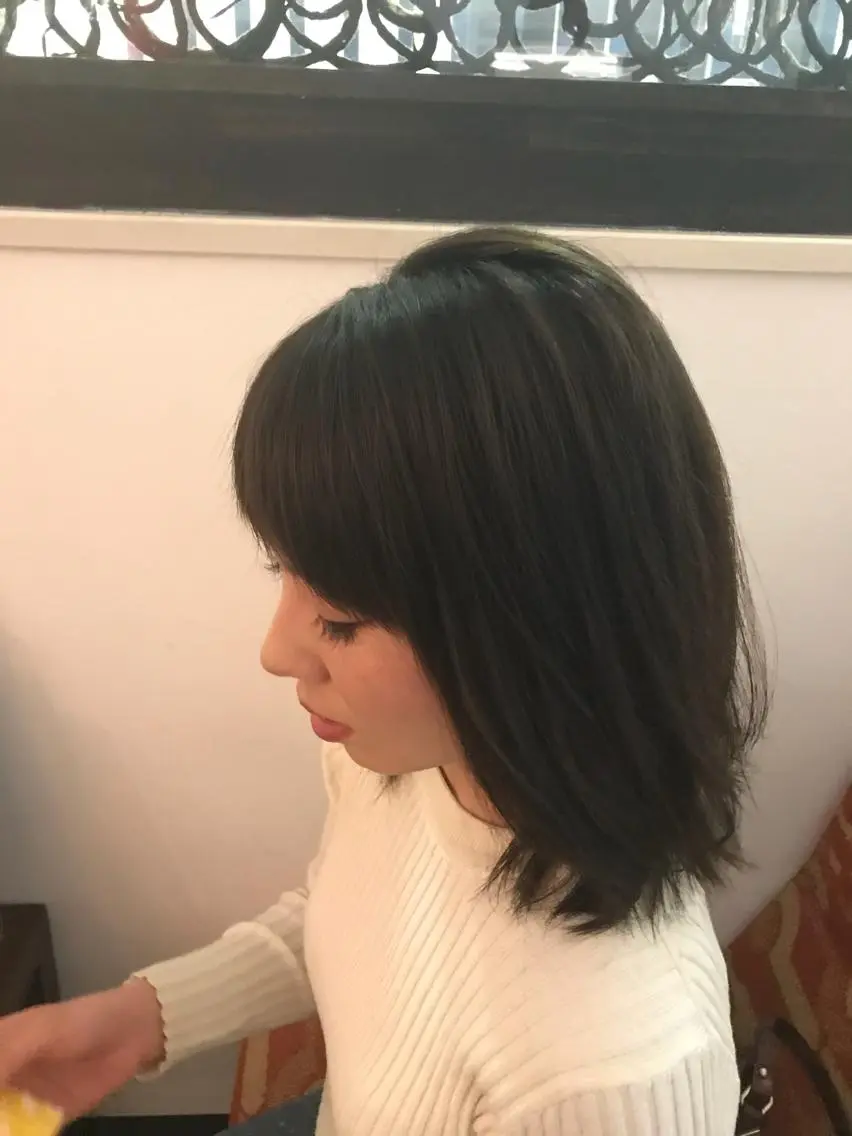 ミディアム カラー 木川 愛子のヘアスタイル